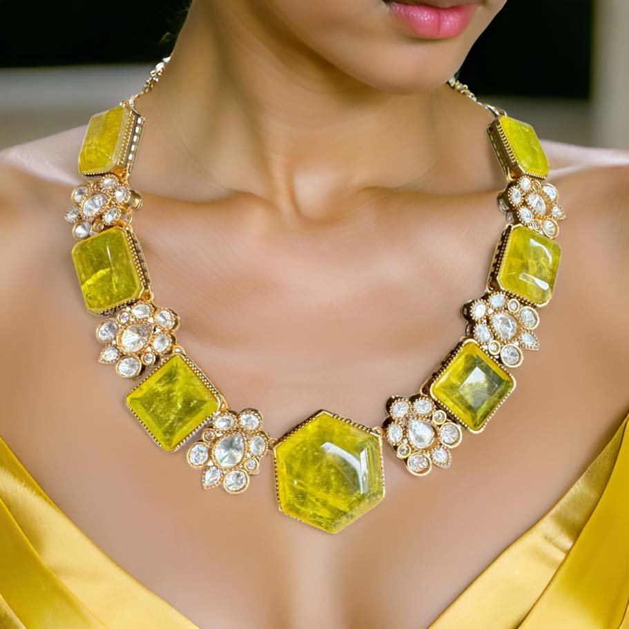Famous Designer Monalisa Kundan Necklace Set