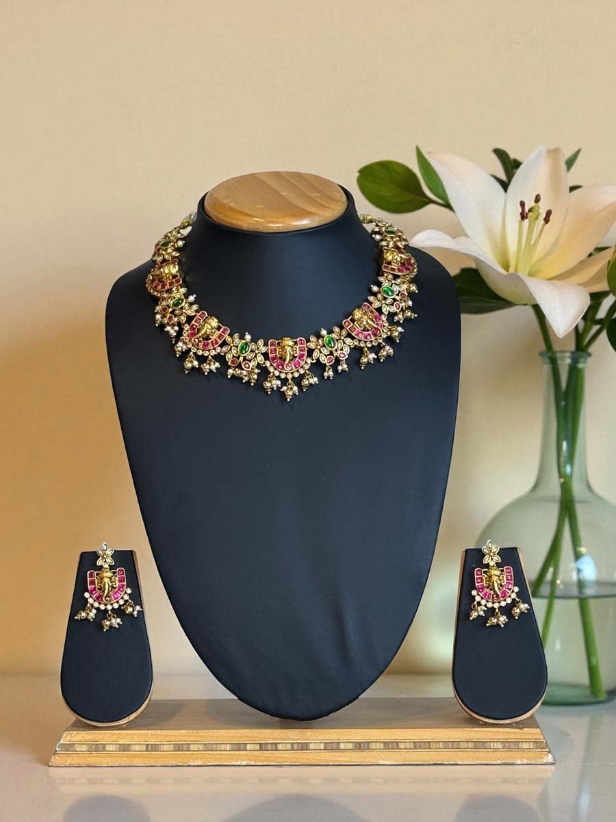 Antique Finish Jadau Kundan Choker Set
