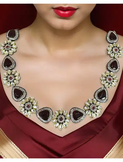 Kundan Monalisa Stone Necklace Set