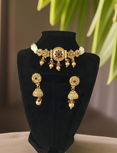 Traditional Rajwadi Choker Set