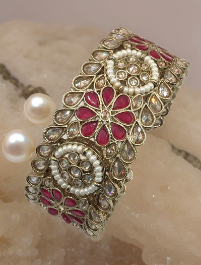 Designer Mehndi Polish Kundan Bracelet