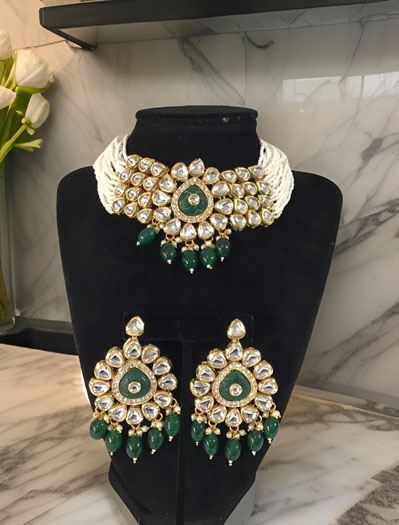 Elegant Green Kundan Choker Set