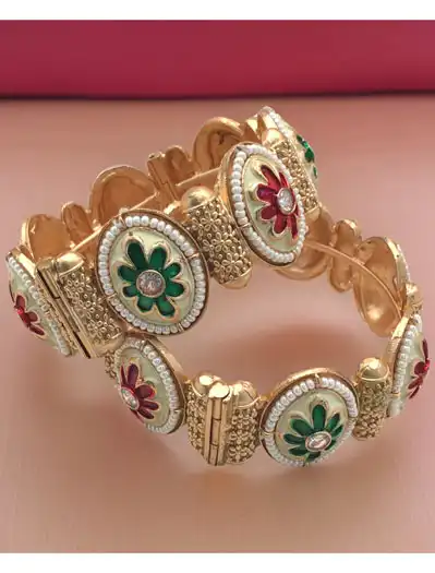 Matt Gold Finish Rajwadi Meenakari Bangles