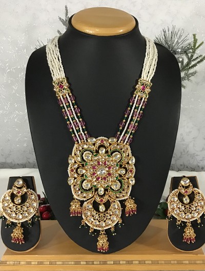 Handmade Pachi kundan necklace with earrings