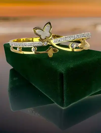 MOP Butterfly 18k Gold Polish Charm  Bracelet