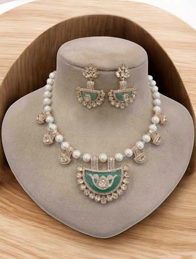 Mother of Pearls Designer Necklace Set