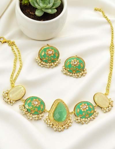 Bollywood Inspired Mother of Pearls Meenakari Necklace Set