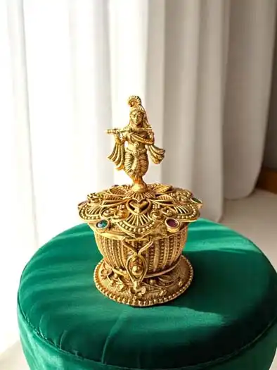 Beautiful Designer Rajwadi Polish Kumkum Dabbi