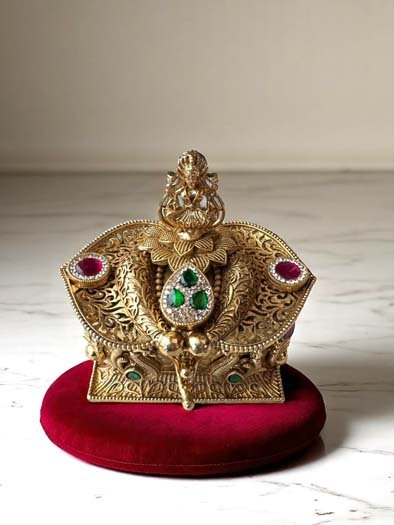 Exquisite Goddess Lakshmi Kumkum Box