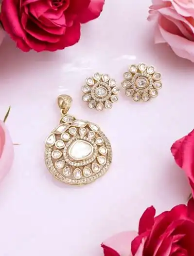 Premium Moissanite Kundan Pendant Set